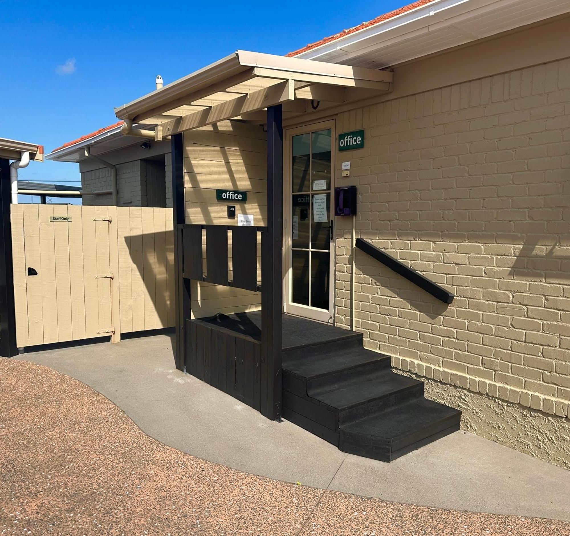 The Olive Motel Coromandel Buitenkant foto
