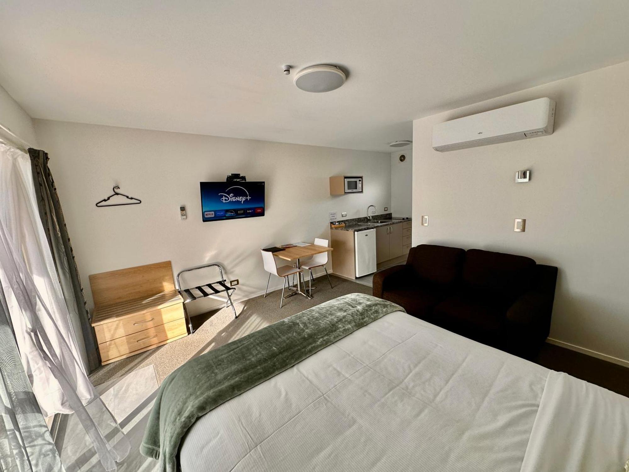 The Olive Motel Coromandel Buitenkant foto
