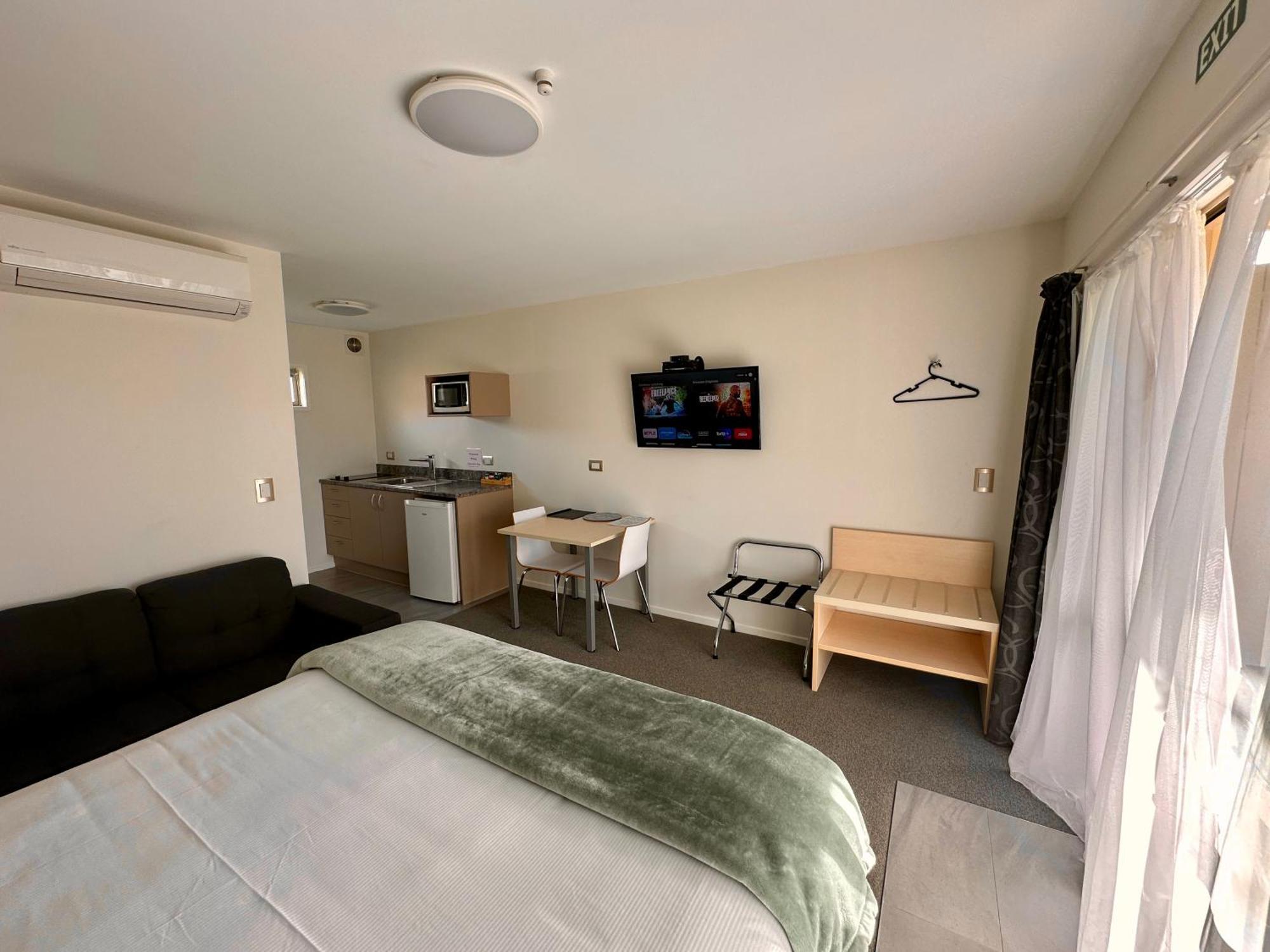 The Olive Motel Coromandel Buitenkant foto