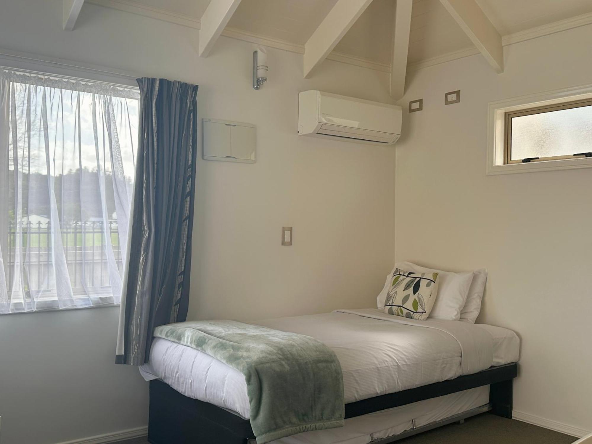 The Olive Motel Coromandel Buitenkant foto