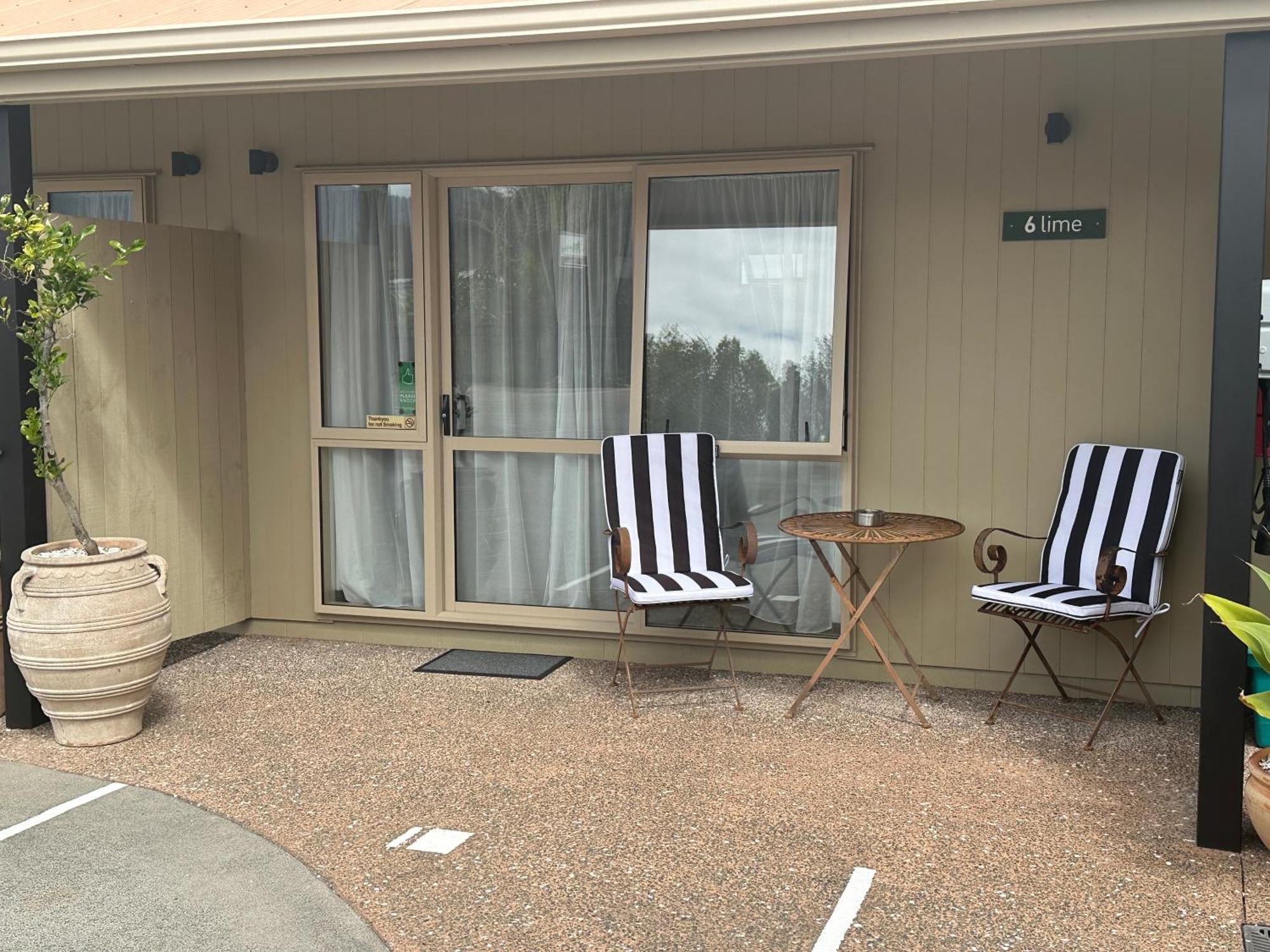 The Olive Motel Coromandel Buitenkant foto