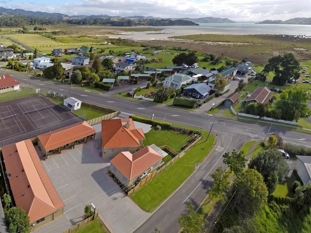 The Olive Motel Coromandel Buitenkant foto