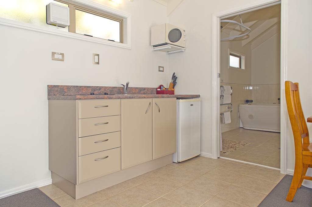 The Olive Motel Coromandel Kamer foto