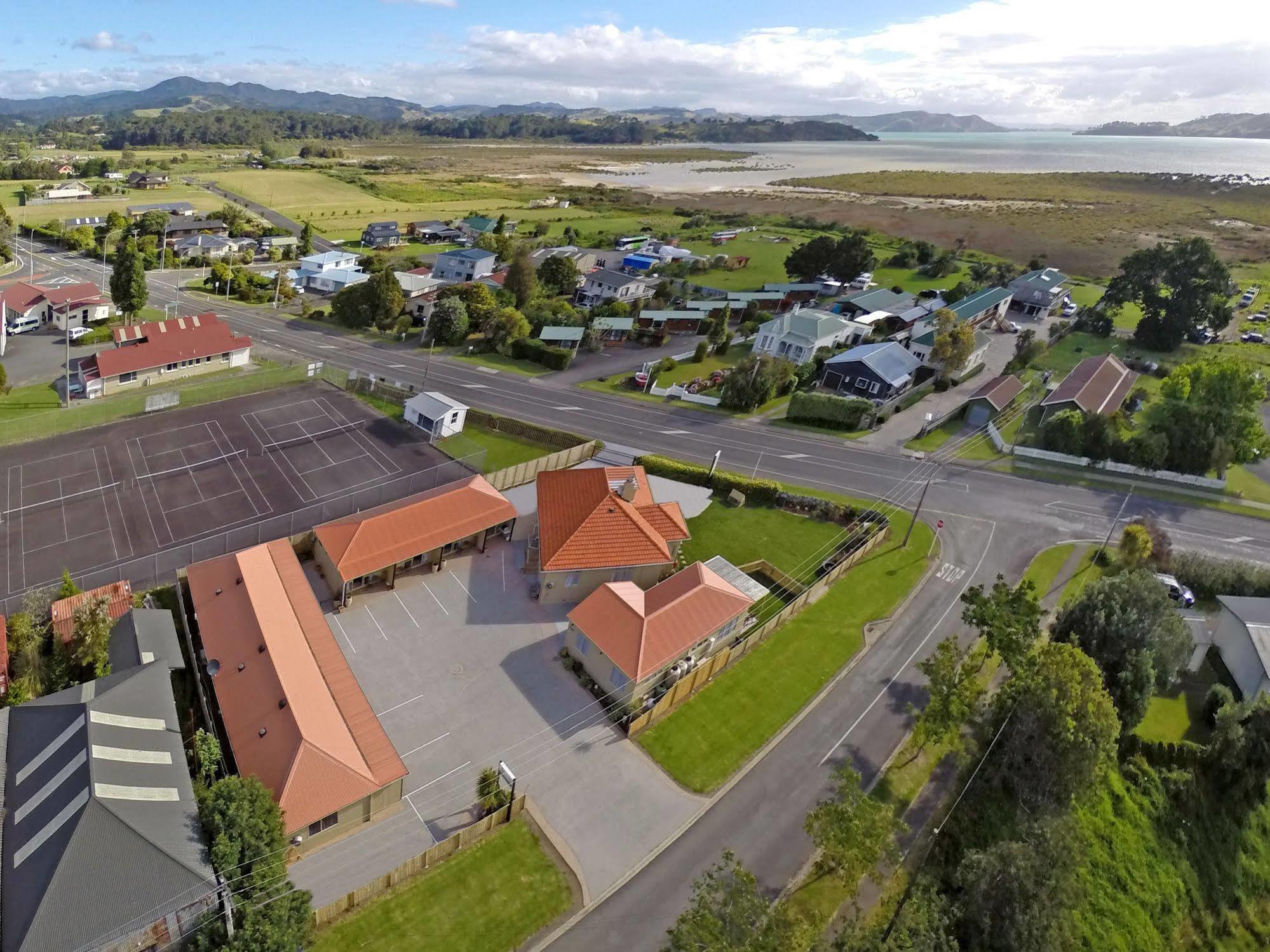 The Olive Motel Coromandel Buitenkant foto