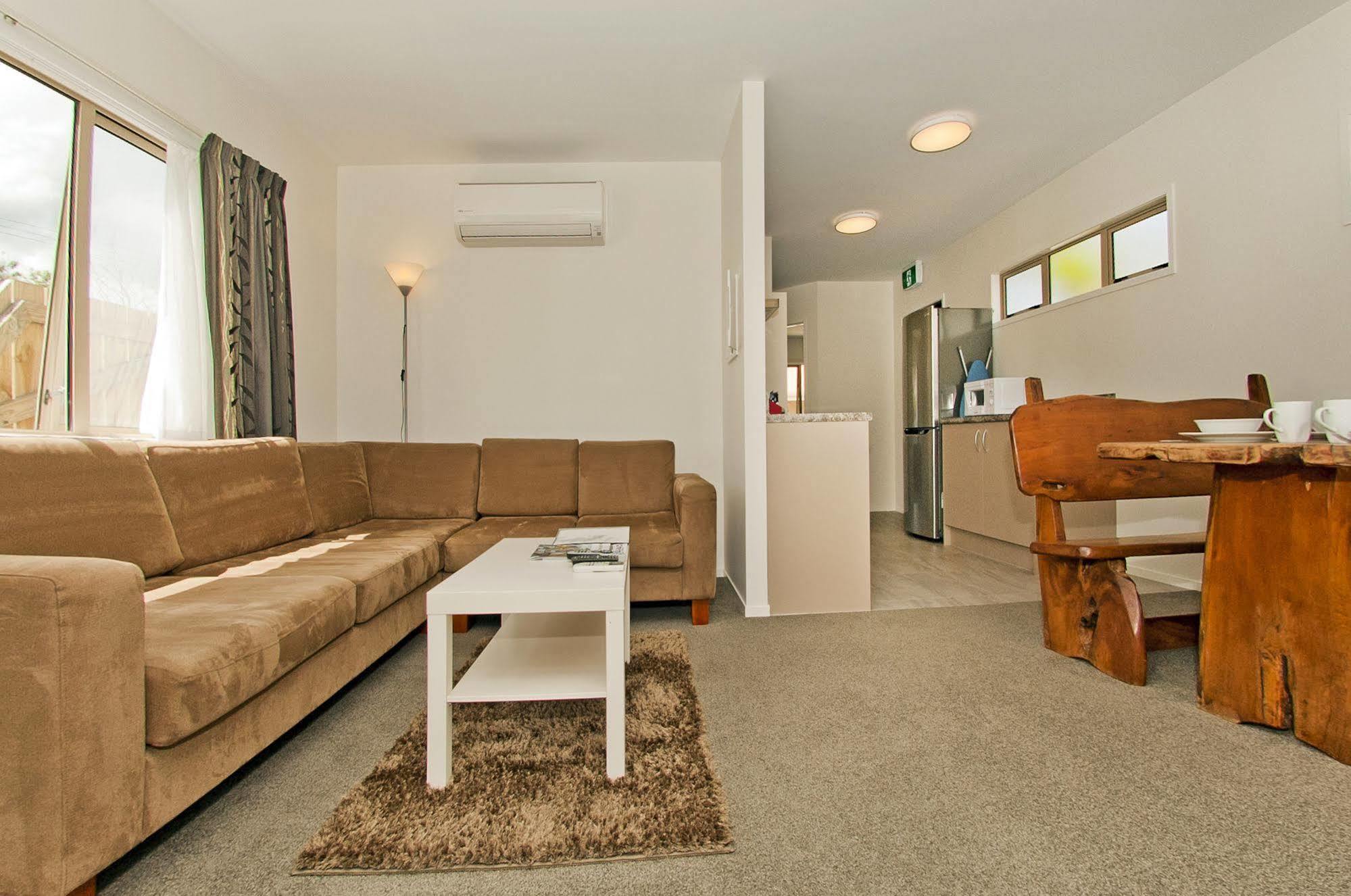 The Olive Motel Coromandel Buitenkant foto