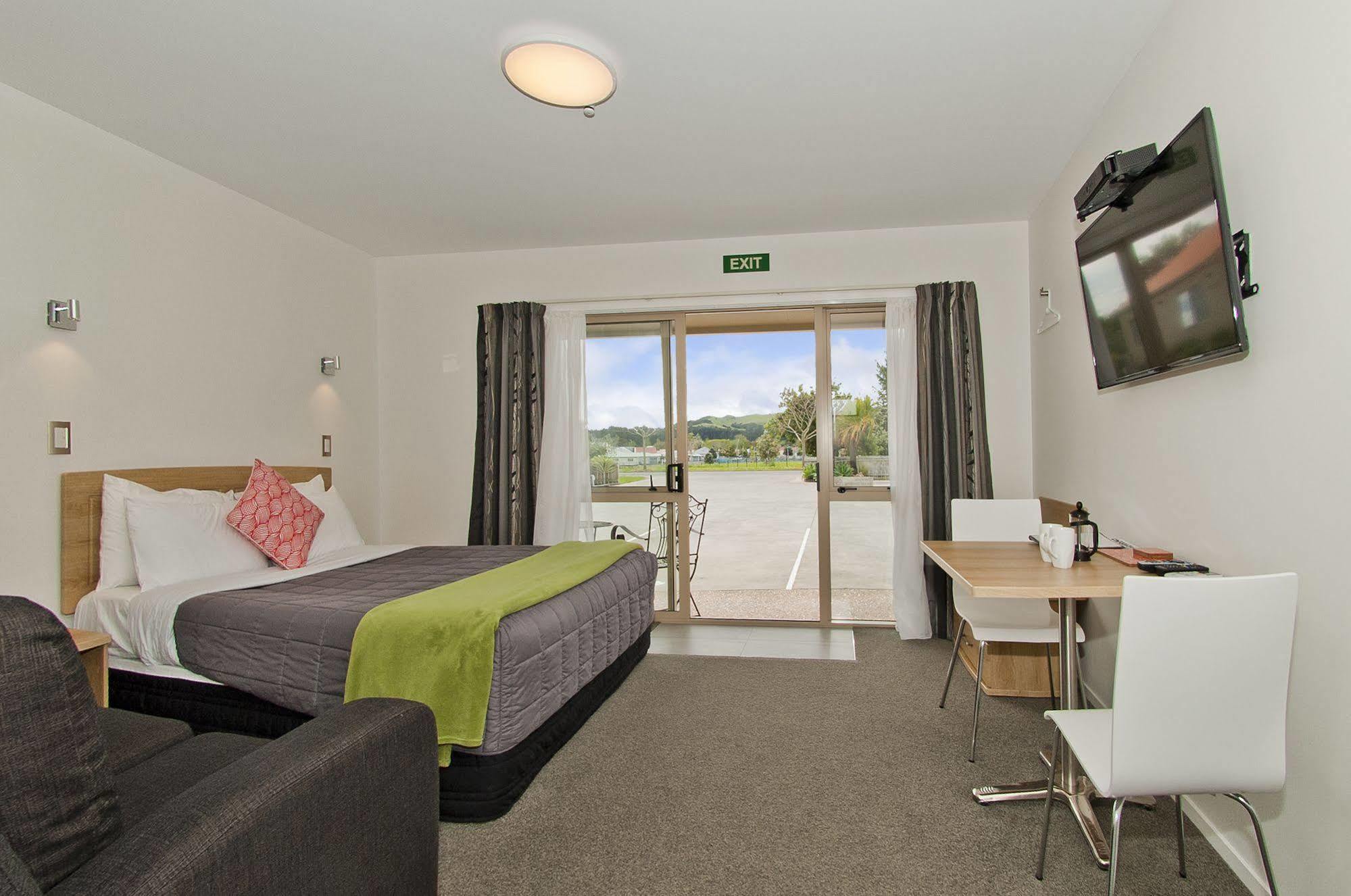 The Olive Motel Coromandel Buitenkant foto